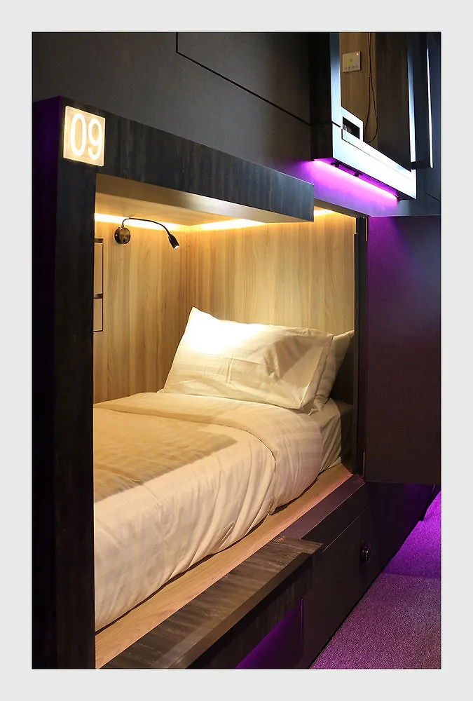 Cube Boutique Capsule Hotel At Chinatown Singapore