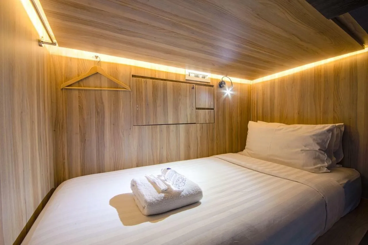 Cube Boutique Capsule Hotel At Chinatown Singapore